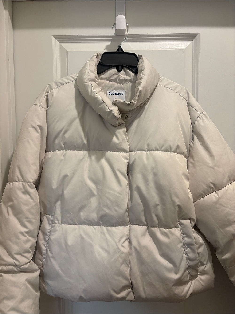 Old Navy Cream Quilted Puffer Jacket